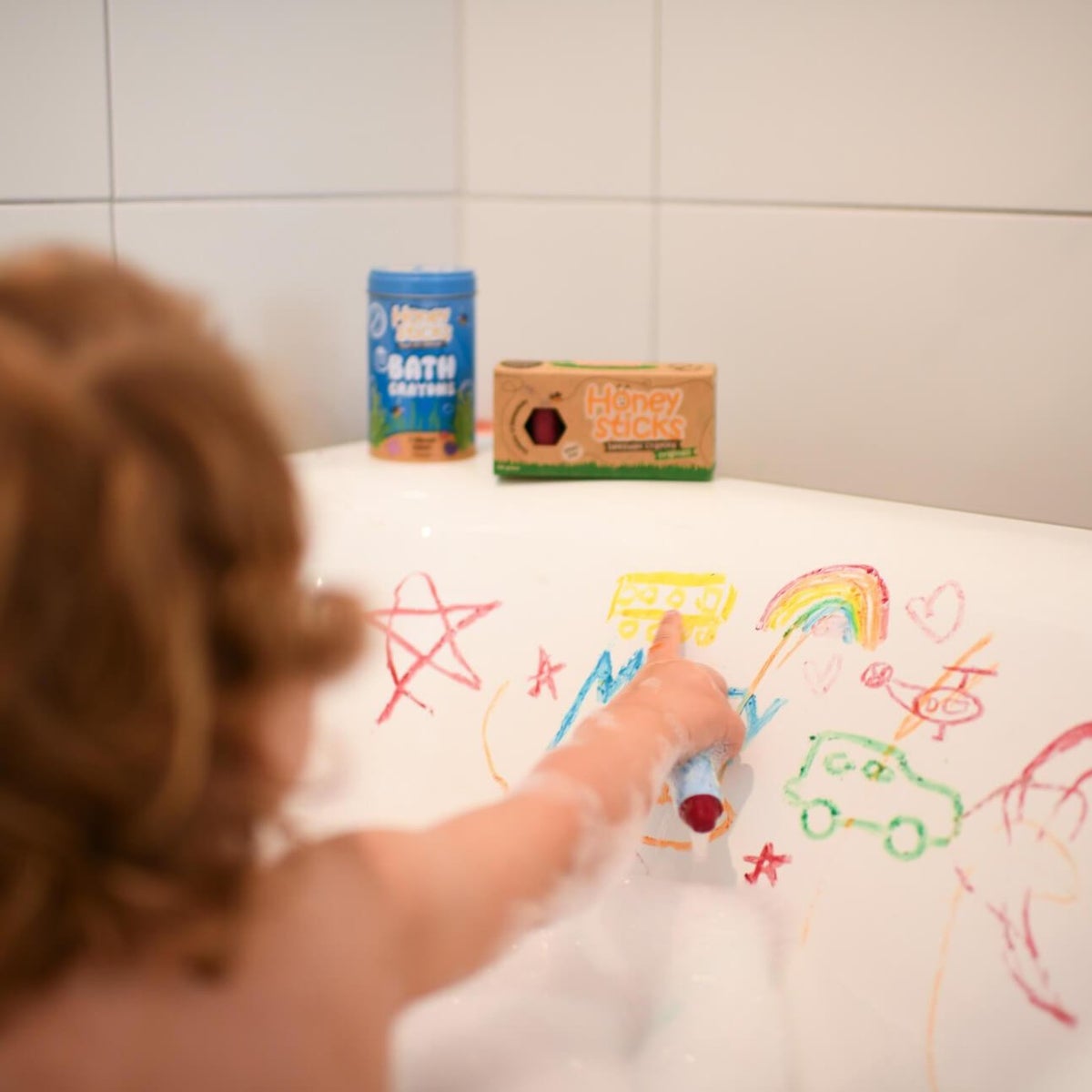 eco concious kids gift ideas online | Kids gift delivery | honesticks bath crayons